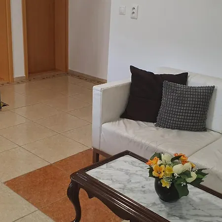 Ξενοδοχείο Radio 2*