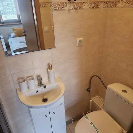 Radio Ξενοδοχείο 2*