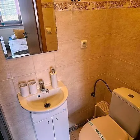 Hotel Radio 2*